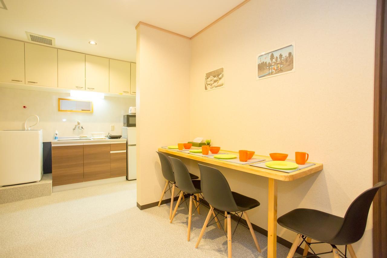 Apapane Nijo Guest House Кіото Екстер'єр фото