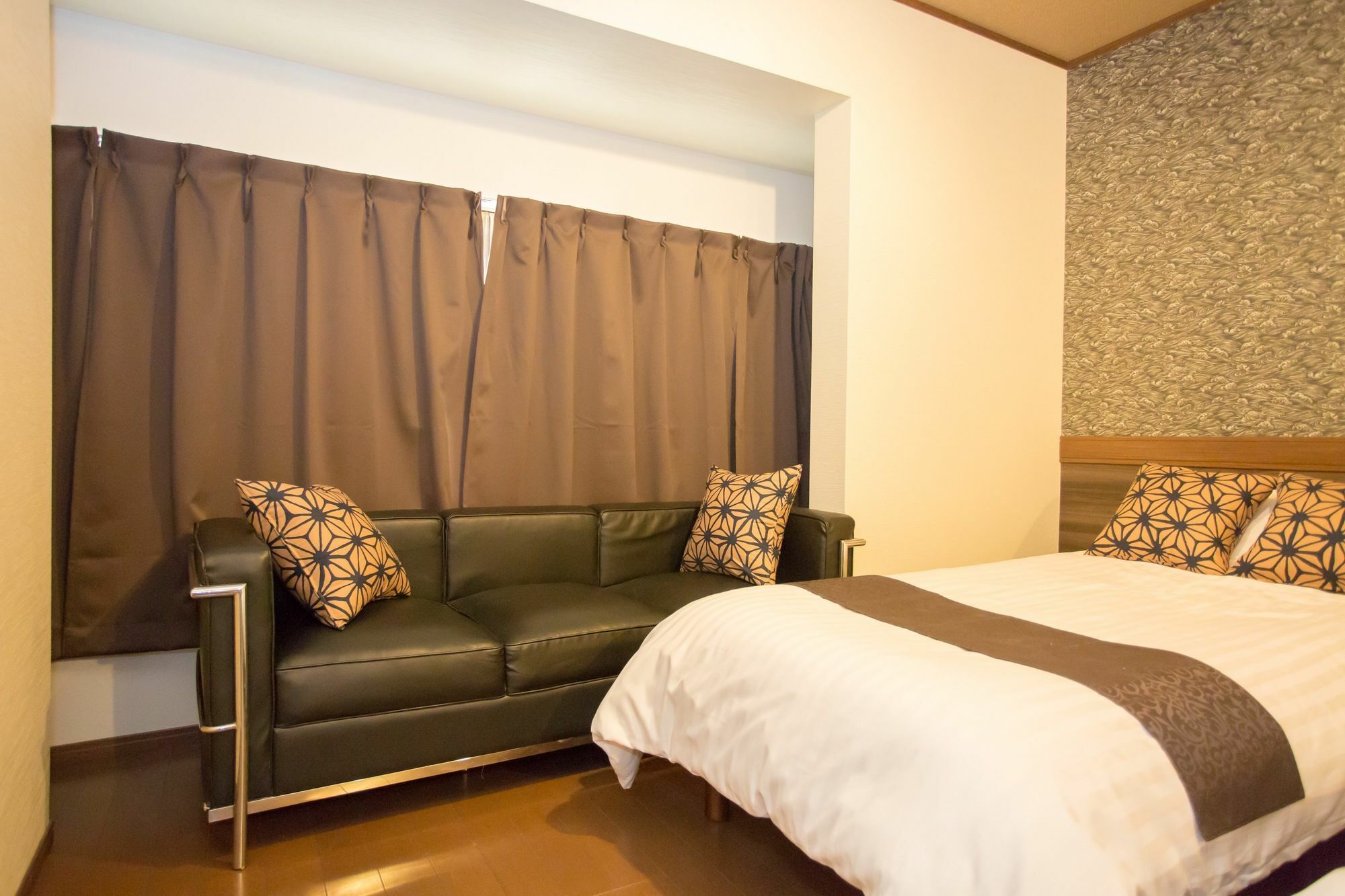 Apapane Nijo Guest House Кіото Екстер'єр фото
